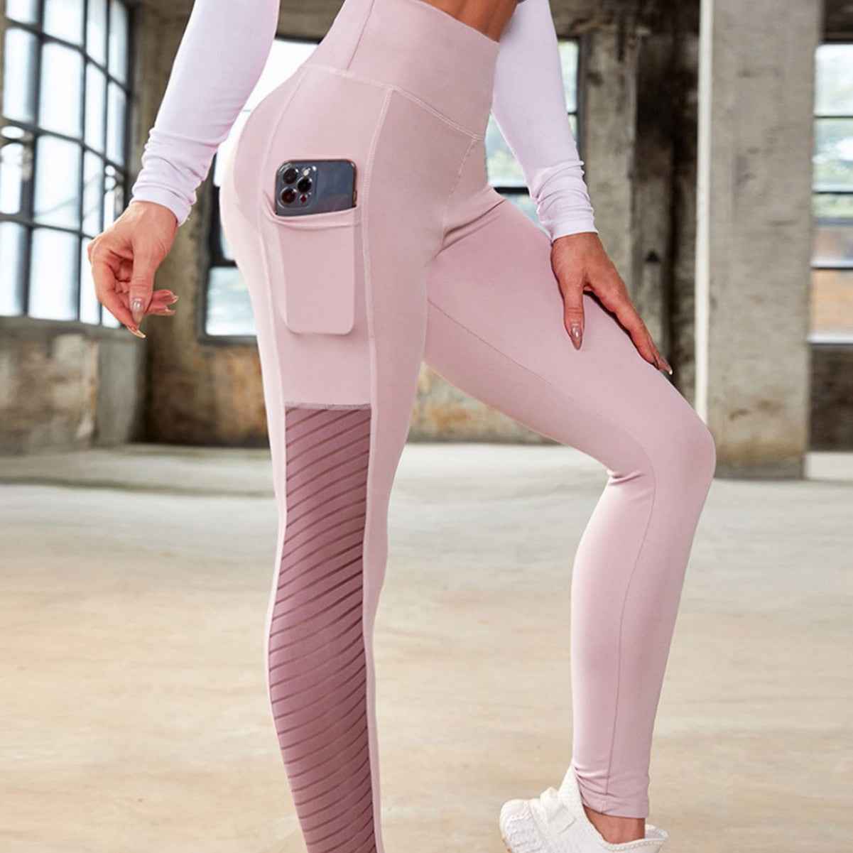 Womens Yoga Fitness Leggings Tight-Fitting Cropped Base Layer Pants