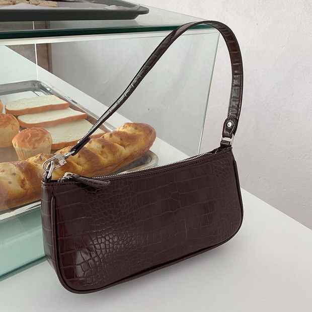 versatile baguette bag, underarm bag, hand bag and shoulder bag