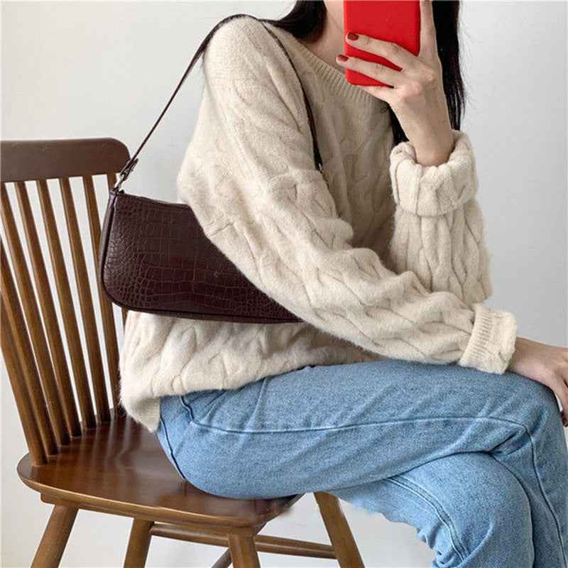 versatile baguette bag, underarm bag, hand bag and shoulder bag